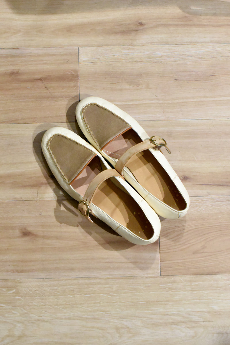 靴 Post Production Hand-Moca Mary Jane 6 Hand-Moca MaryJane / Post Production – Auba Jaconelli