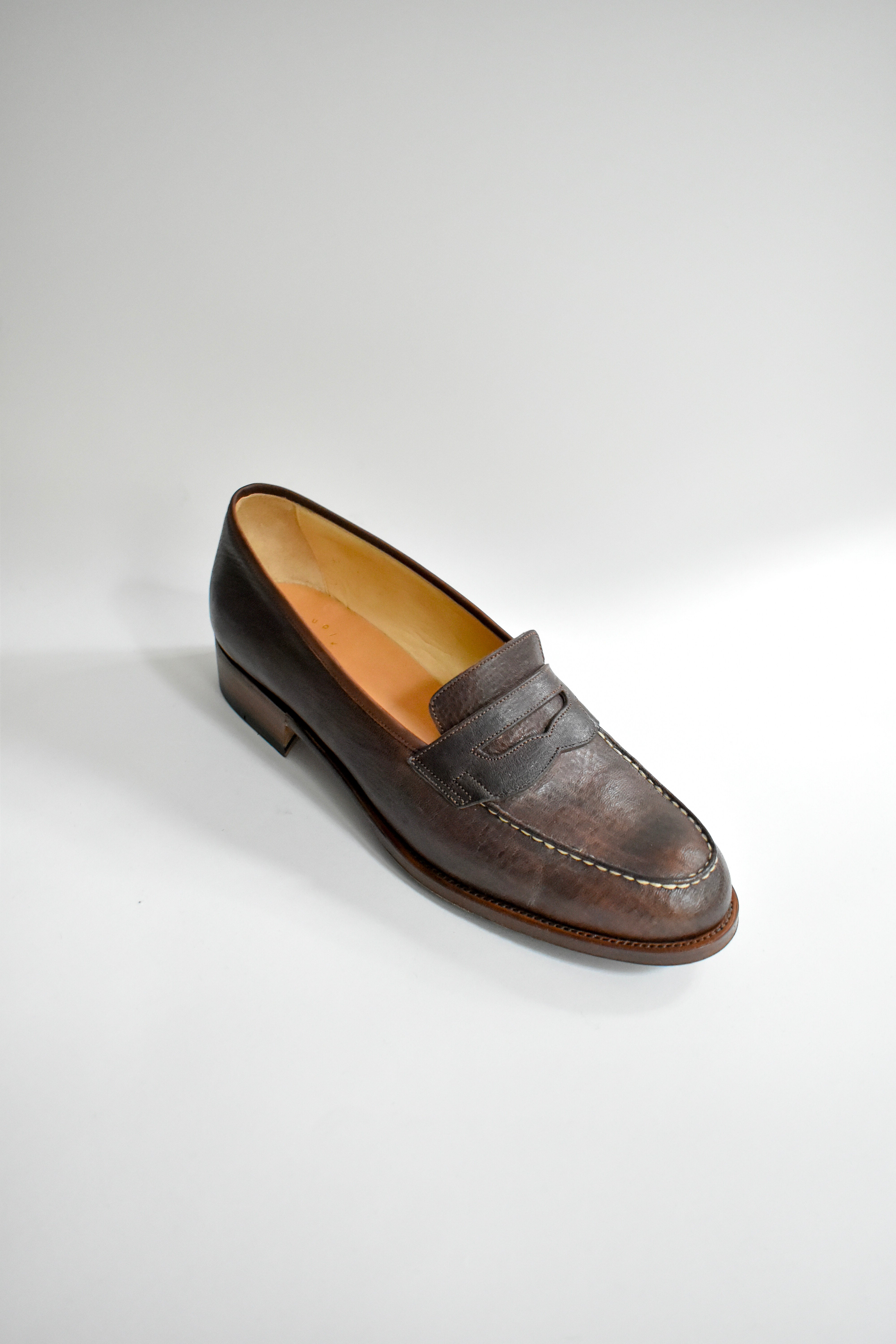 The Coin Loafer / Post Production – Auba Jaconelli