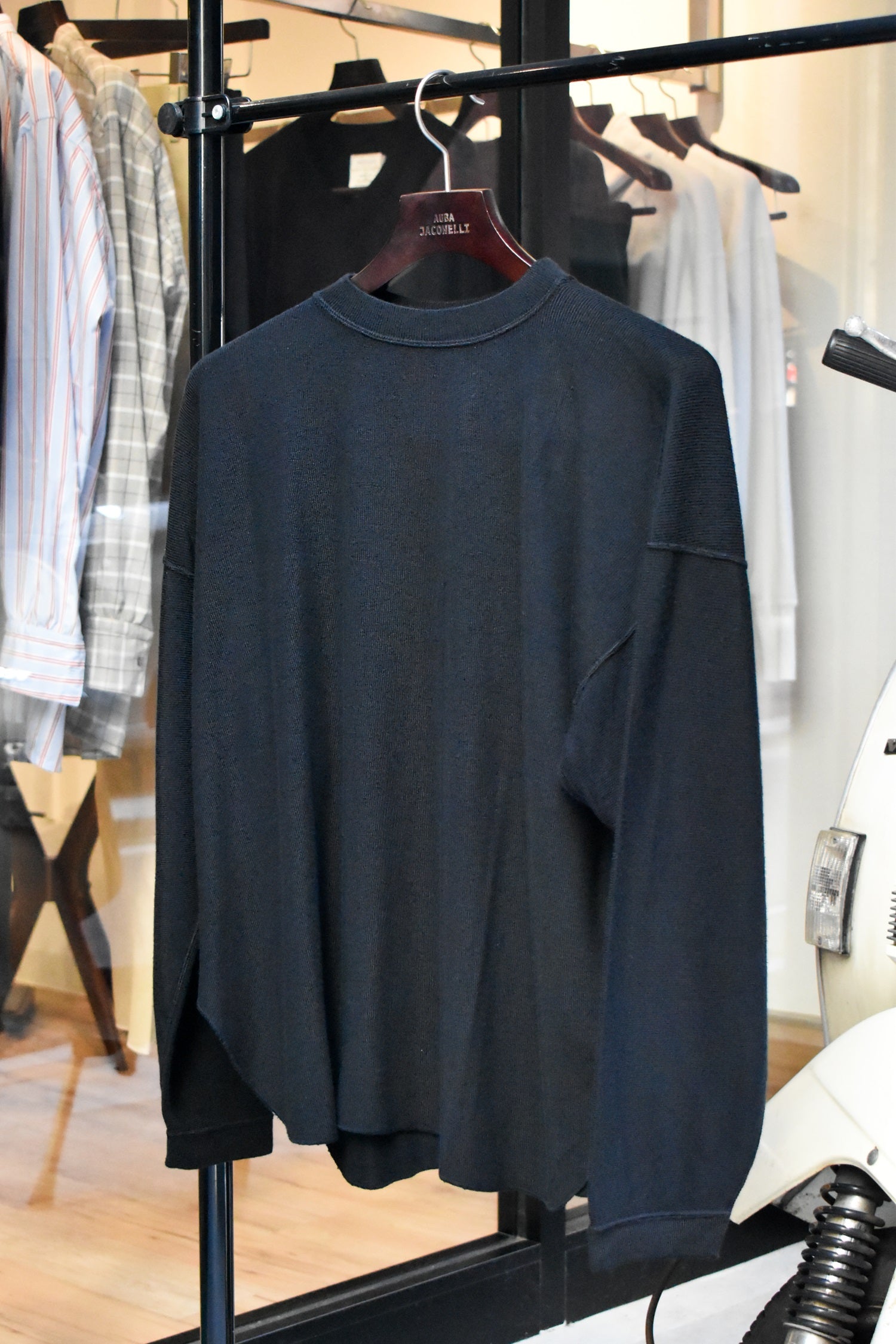MEDIUM SPORTSWEAR [Men/Ladies] – Auba Jaconelli